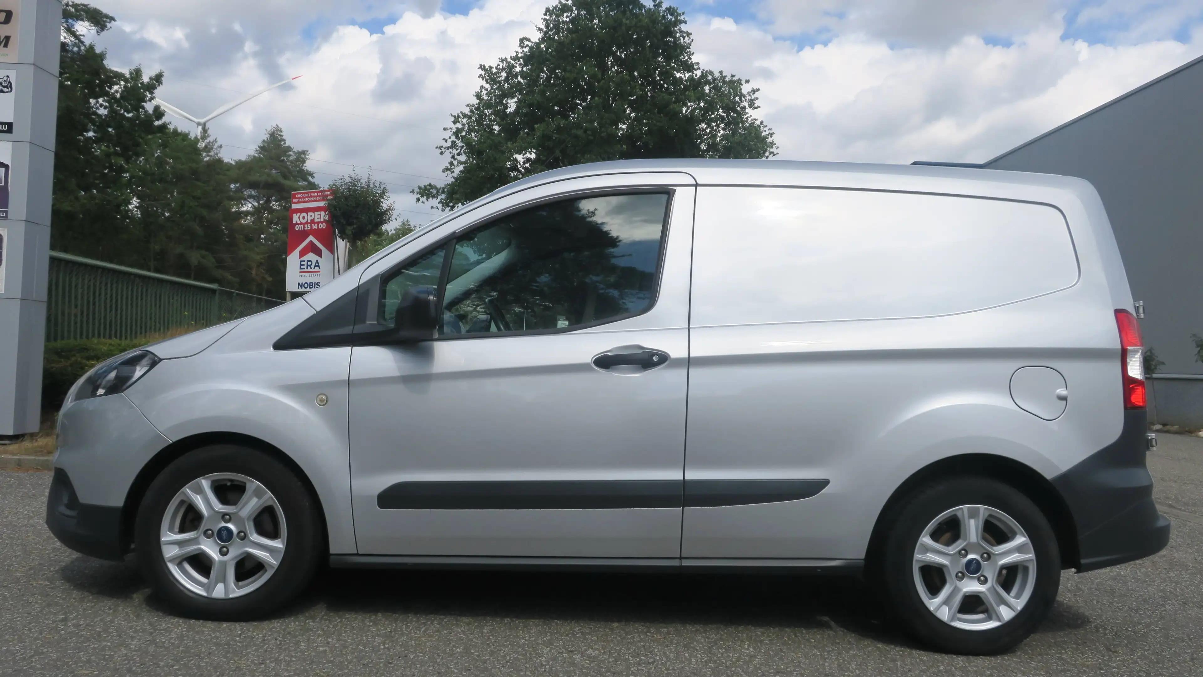 Ford Transit Courier 1.5 TDCi Ambiente (EU6.2) "Netto 8000euro" — photo 2