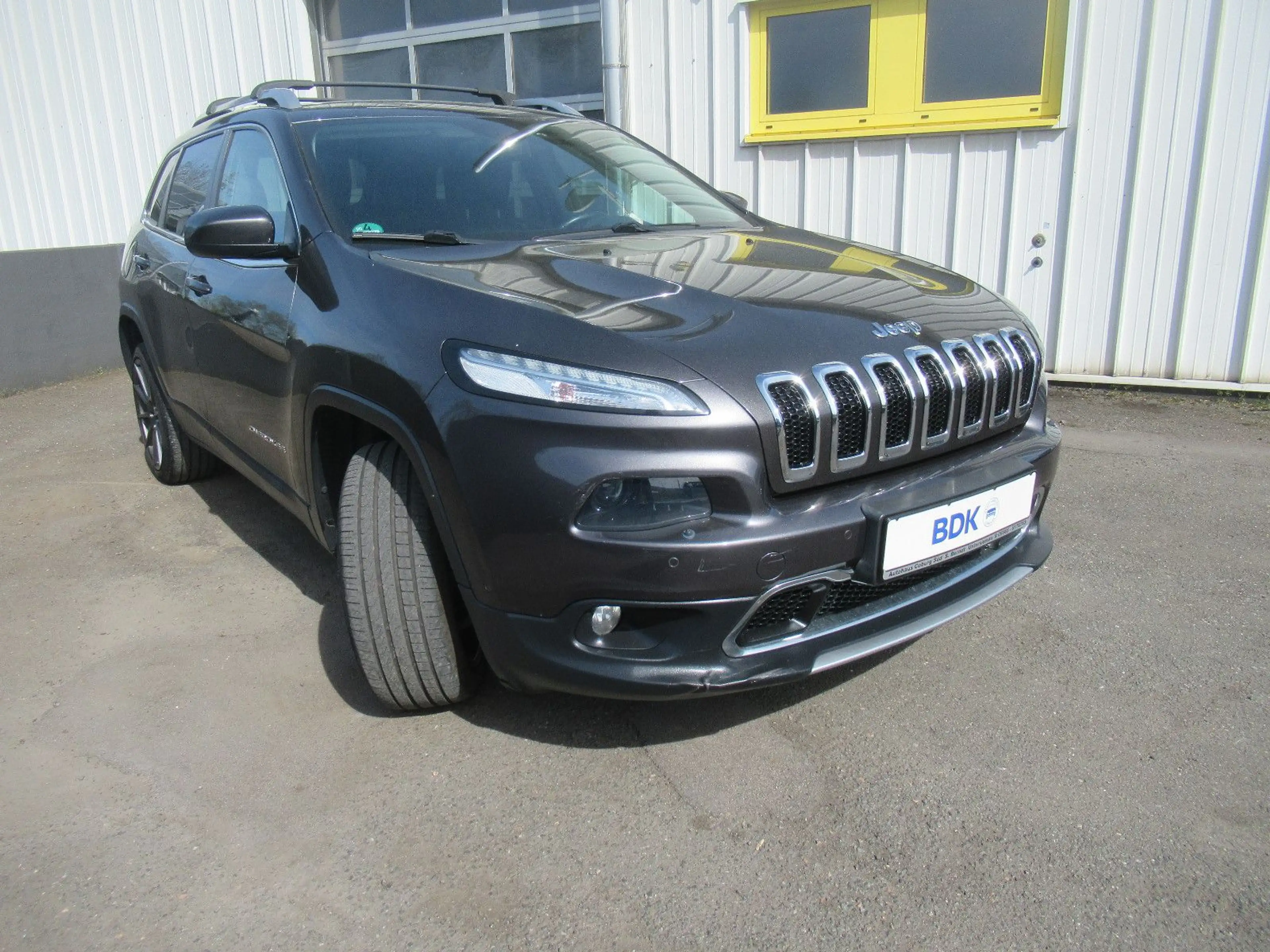 Jeep Cherokee Limited 4WD XENON19ZOLL NAVI KAMERA AHK — photo 3