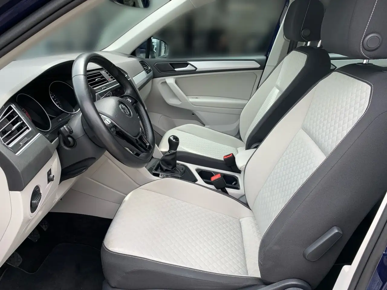 Volkswagen Tiguan — photo 17 sur 30