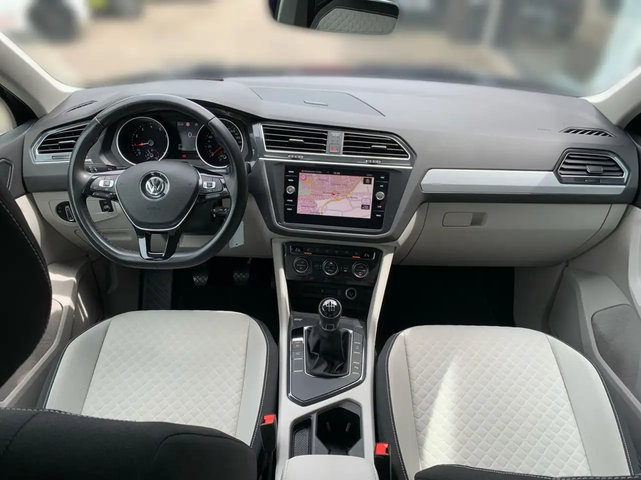 Volkswagen Tiguan — photo 24 sur 30