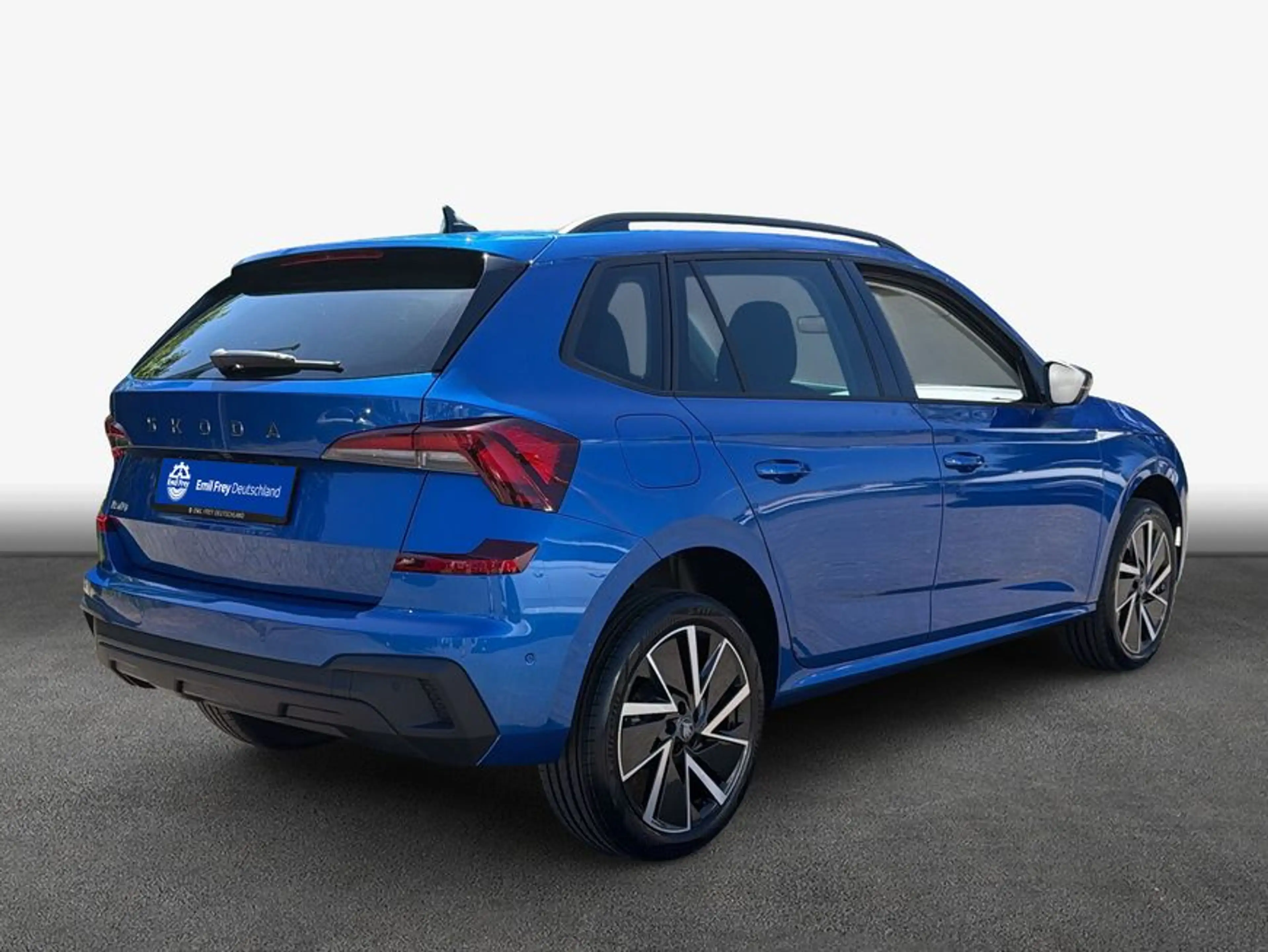 Skoda Kamiq 1.0 TSI DSG Balance NAVI LED RFK PLA — photo 2