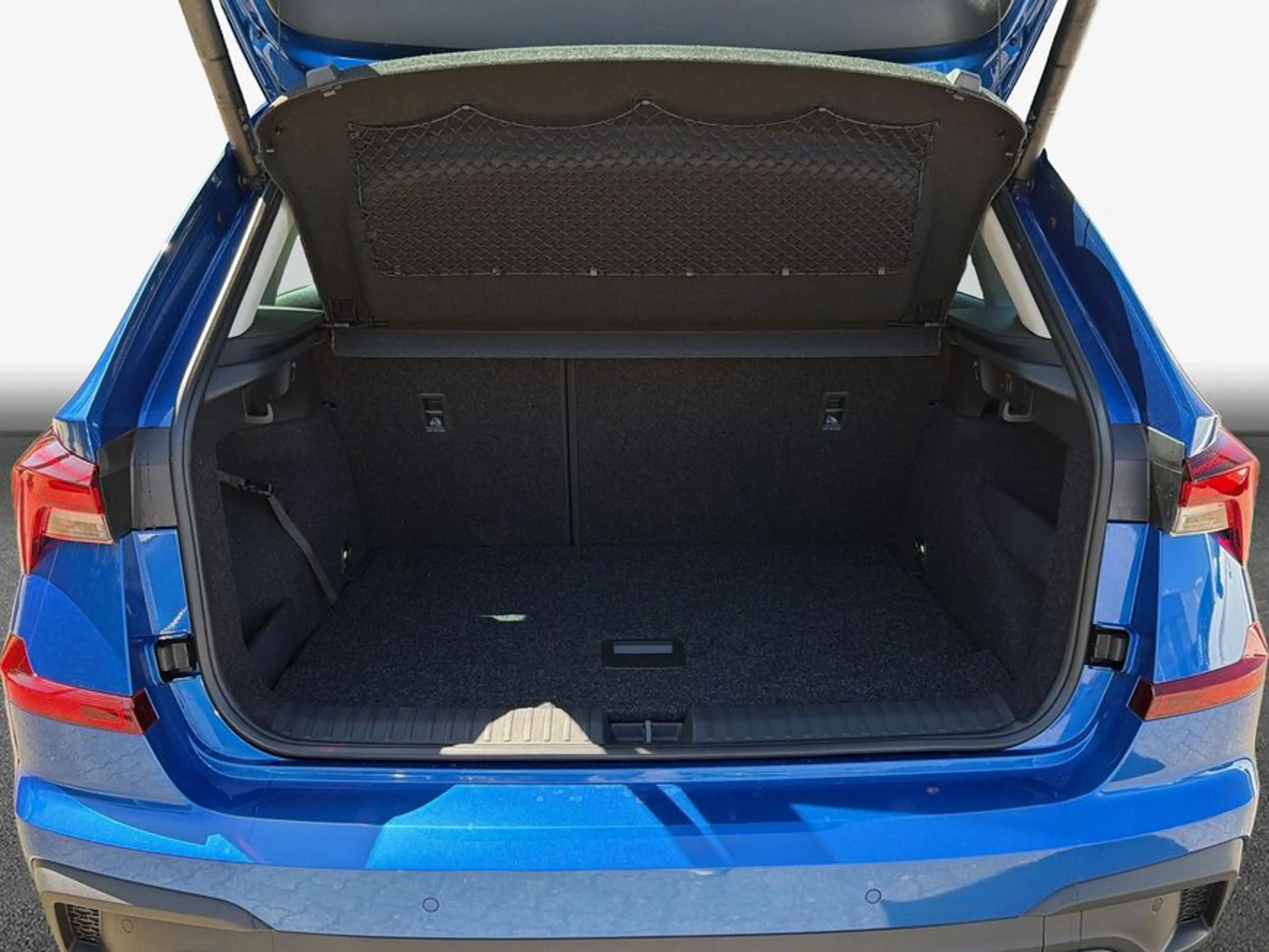 Skoda Kamiq 1.0 TSI DSG Balance NAVI LED RFK PLA — photo 9