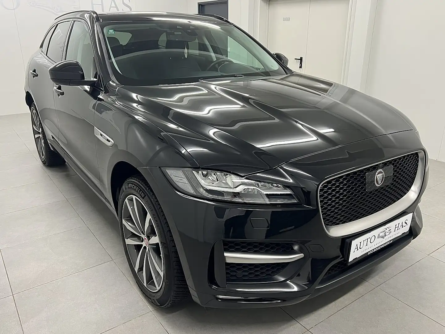 Jaguar F-Pace 30d AWD R-Sport Aut.*Virtual Cockpit*Leder*Top ... Schwarz - 1