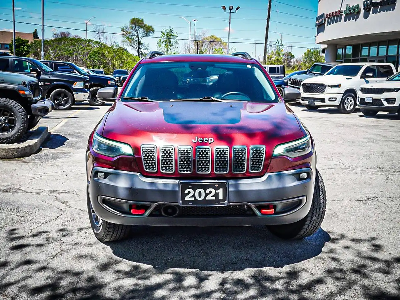 Jeep Cherokee снимка Jeep Cherokee