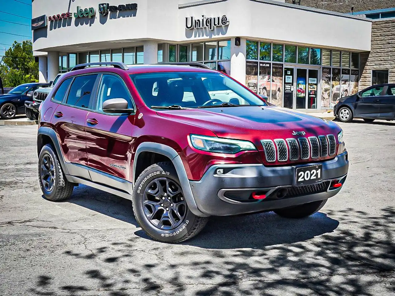 Jeep Cherokee снимка Jeep Cherokee