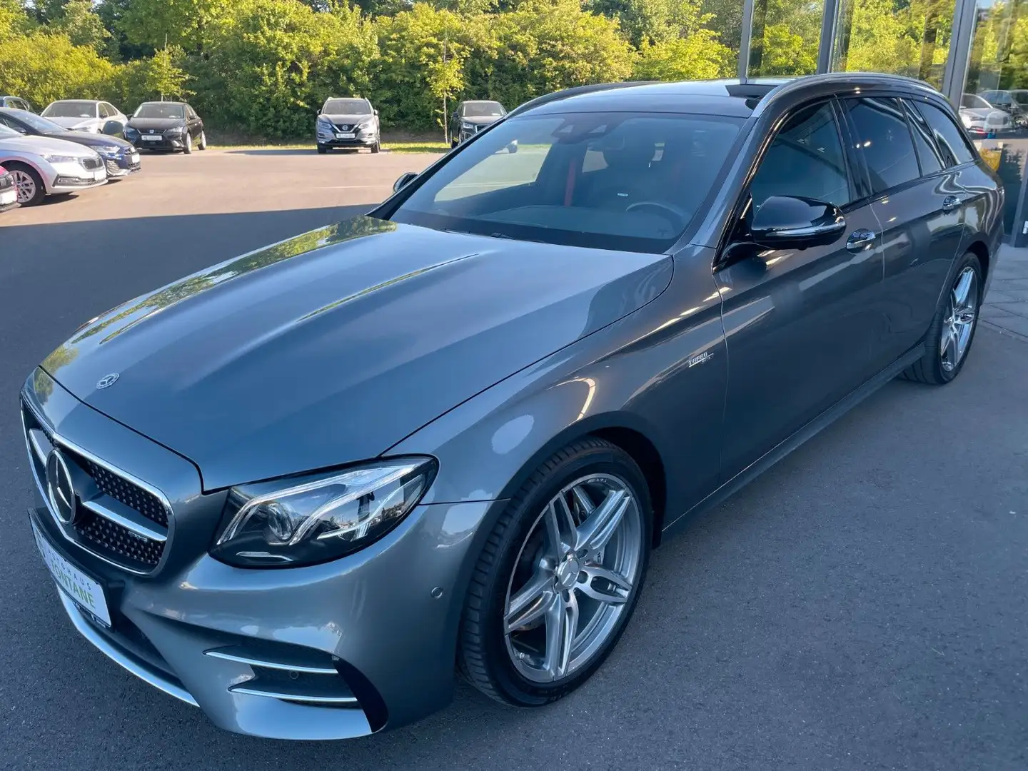 Mercedes-Benz E 53 AMG T 4Matic+ AHK Pano Multibeam Widescreen Grijs - 1