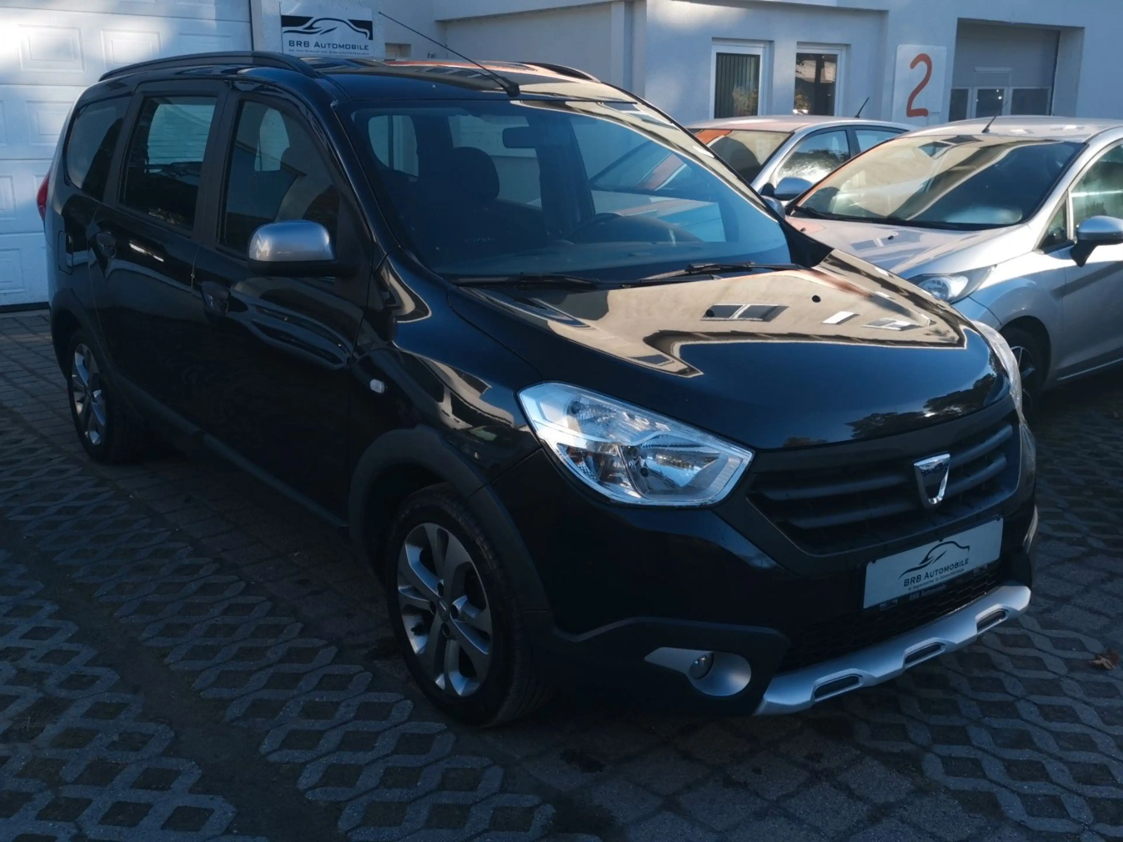 Dacia Lodgy Stepway 1.3 TÜV Navi Tempomat
