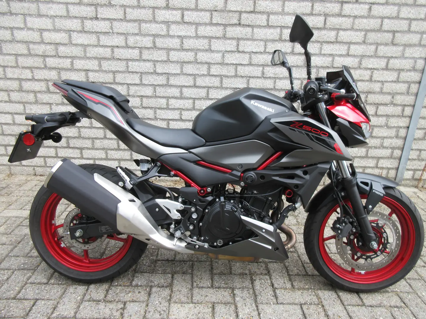 Kawasaki Z 500 35 KW Červená - 1