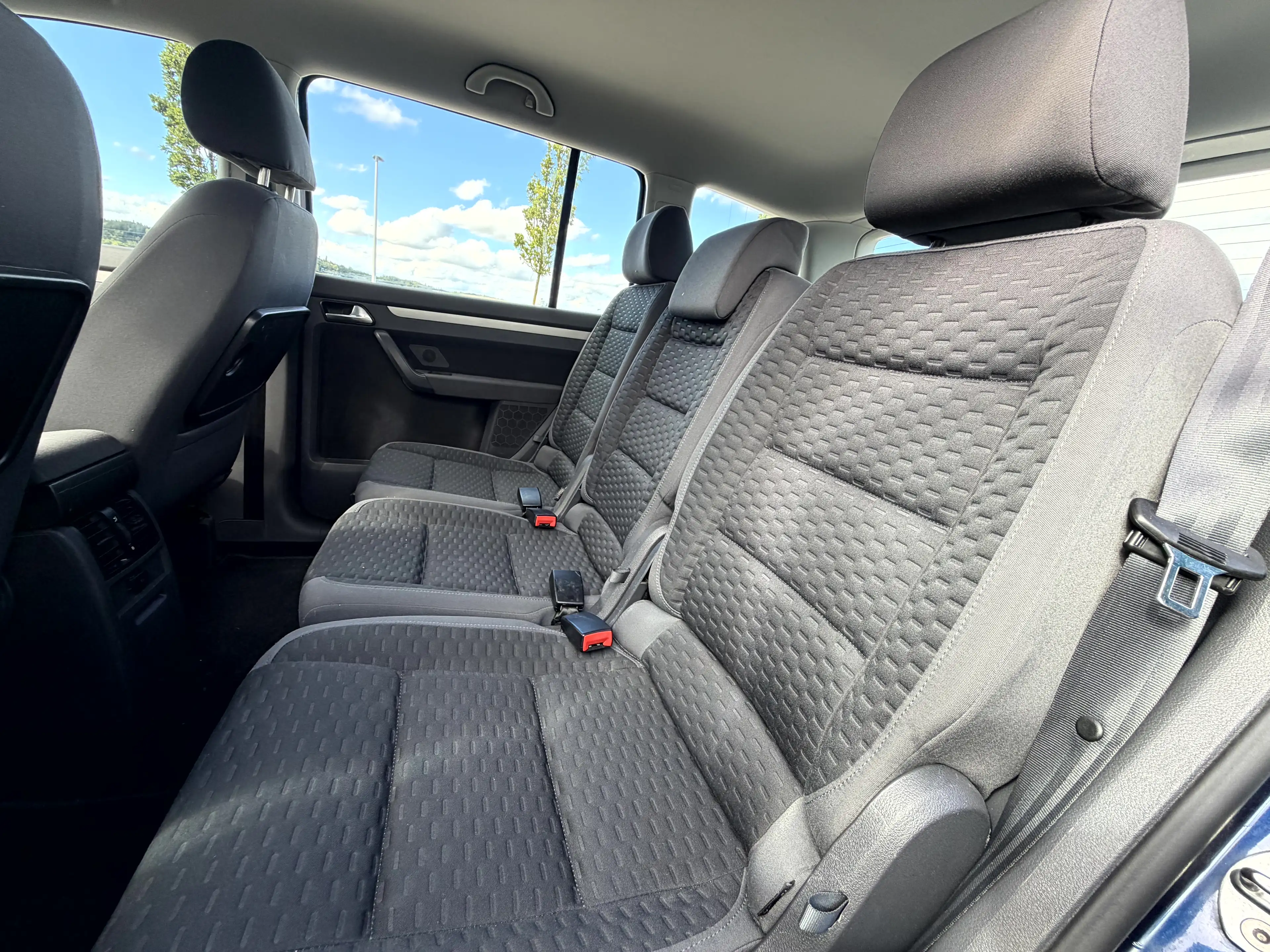 Volkswagen Touran Trendline 2,0 TDI DSG Automatik Xenon 1.Besitz! — photo 10