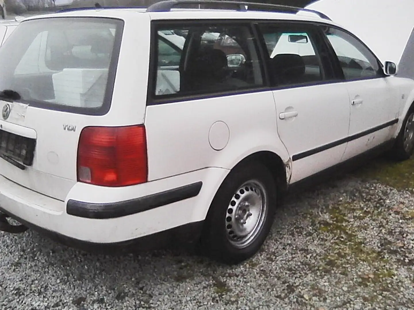 Volkswagen Passat Variant Passat 1.9 TDI /2 Mon.TÜV/ ABs+ZV+Klima+AHK+FG Wit - 2