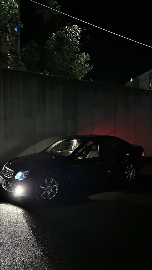 Mercedes-Benz C 200 CDI Classic Schwarz - 2