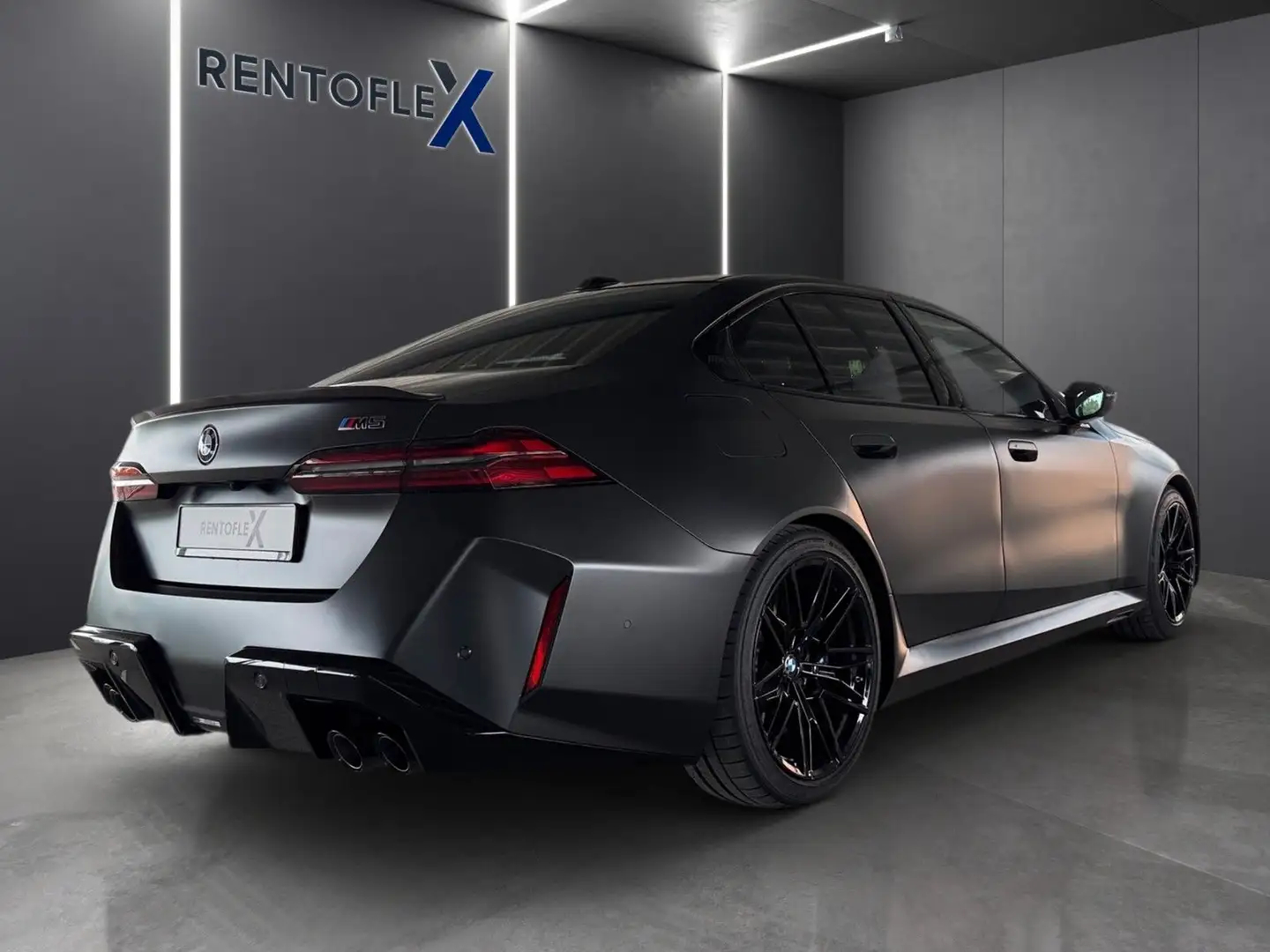 BMW M5 Lim. Individual/Driver Package/Carbon Gris - 2