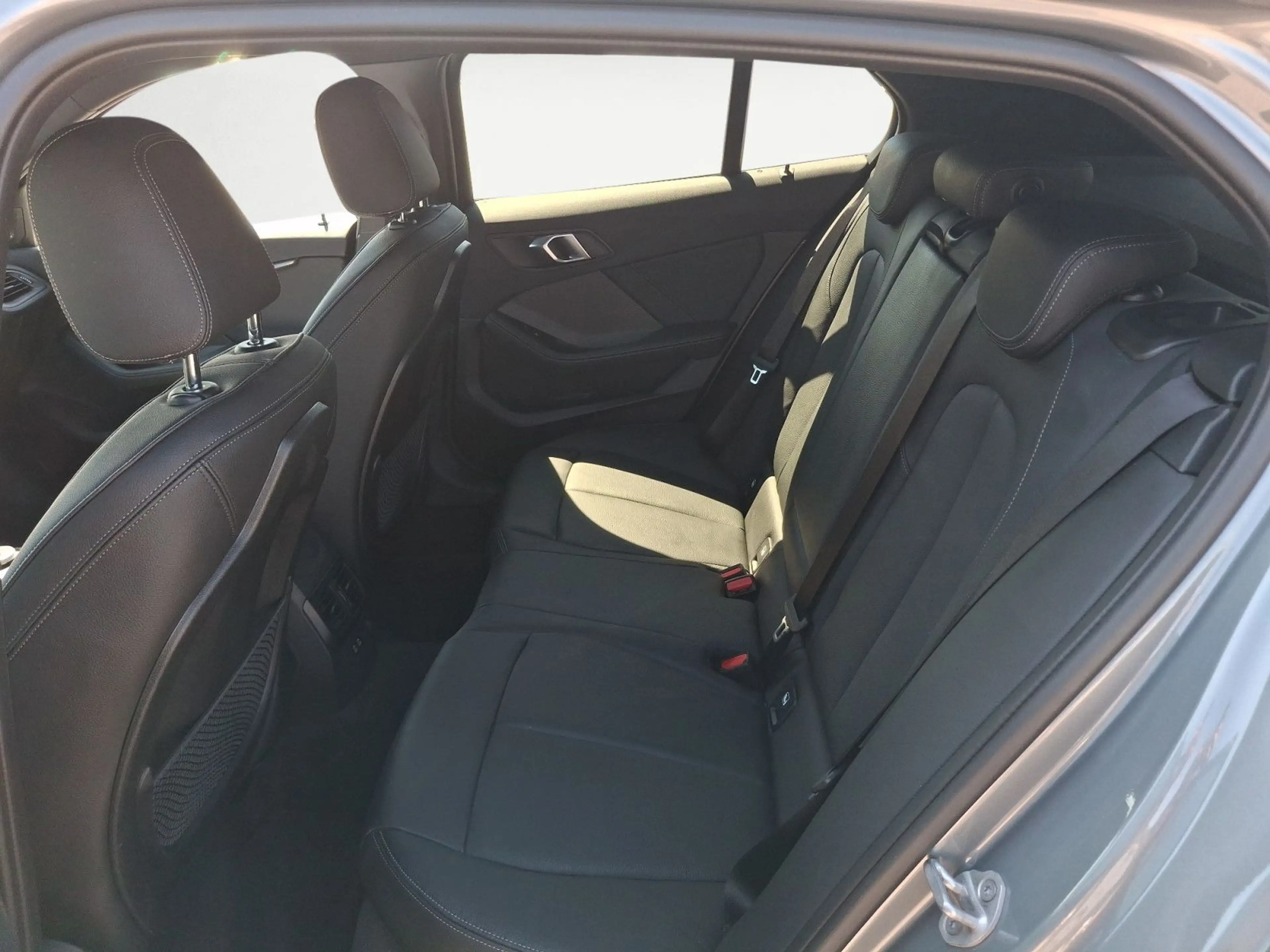 BMW 135 i xDrive Sport Aut. EDC Klimaaut. Head-Up — photo 14