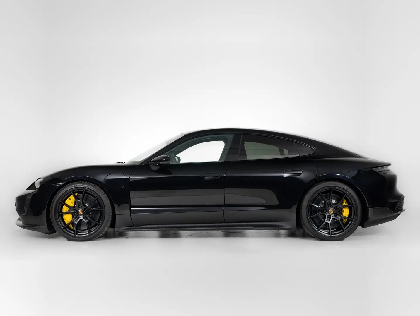Porsche Taycan GTS Nero - 2