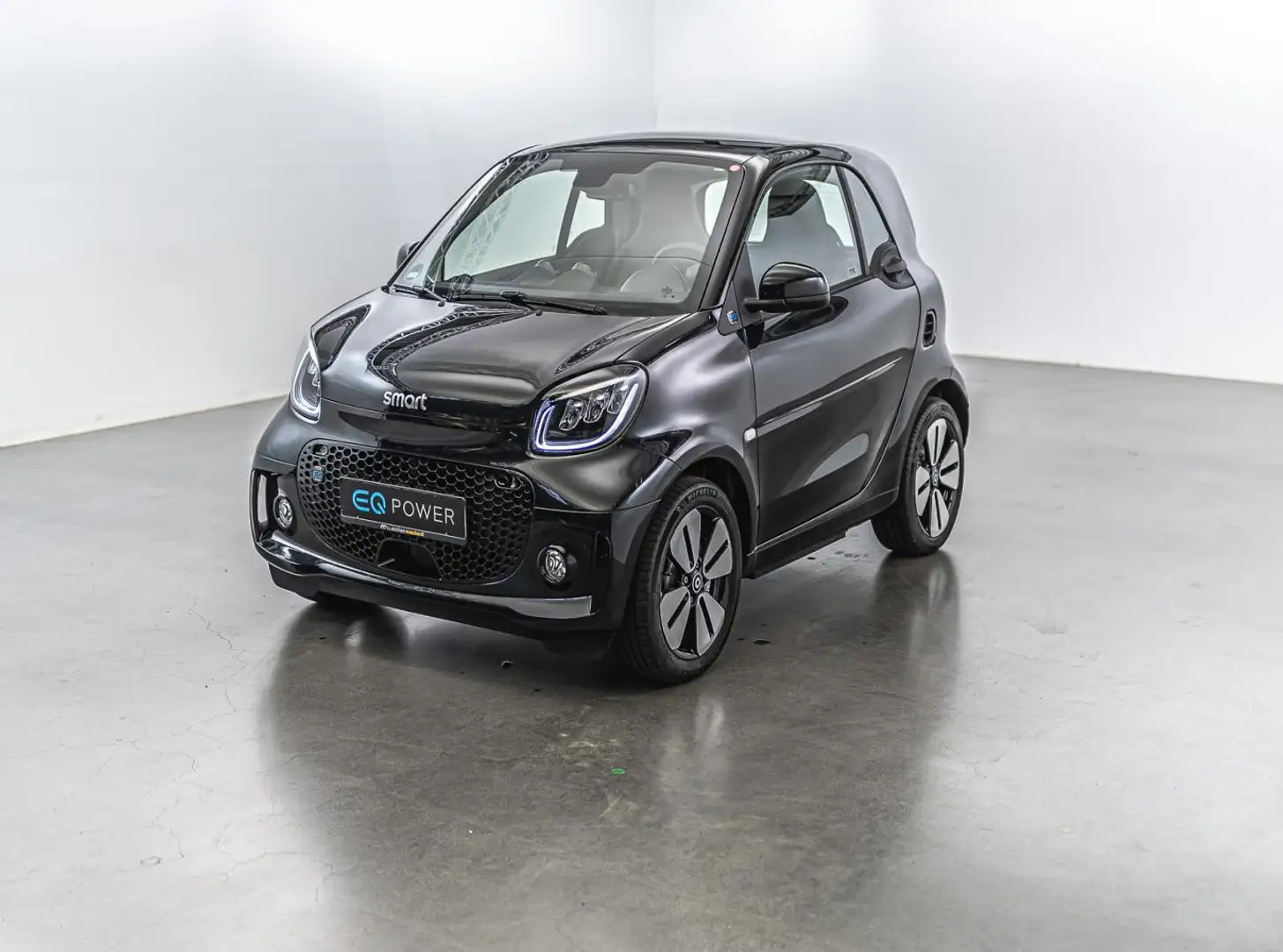 smart forTwo EQ coupe prime EXCL.:VOLL+LEDER+JBL=COOL! Noir - 1