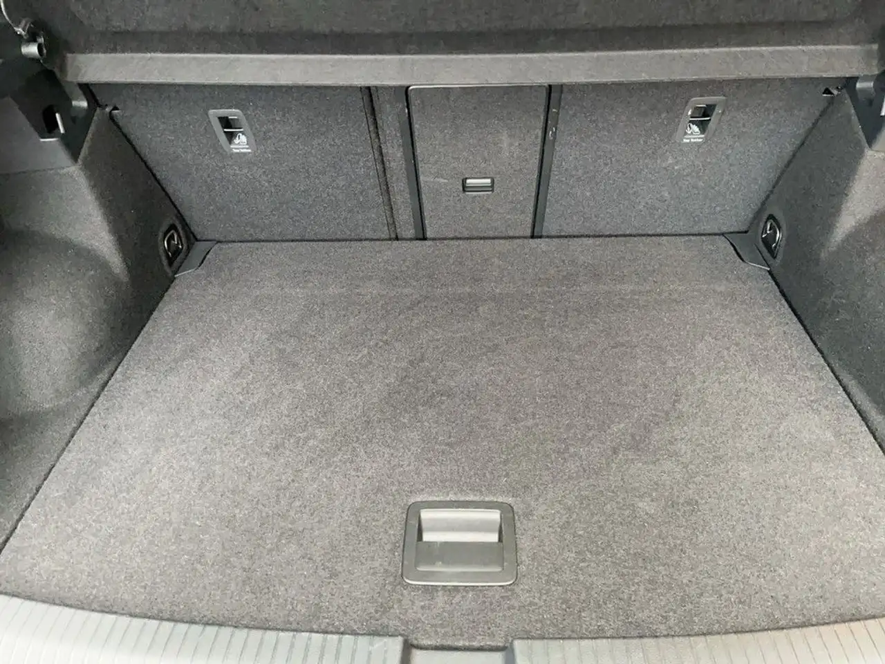 Volkswagen T-Roc 1.0 TSI R-Line Navi LEDplus ACC 10