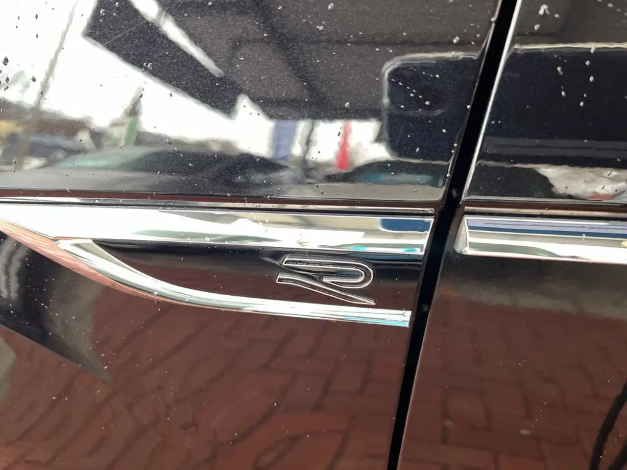 Volkswagen T-Roc 1.0 TSI R-Line Navi LEDplus ACC 12