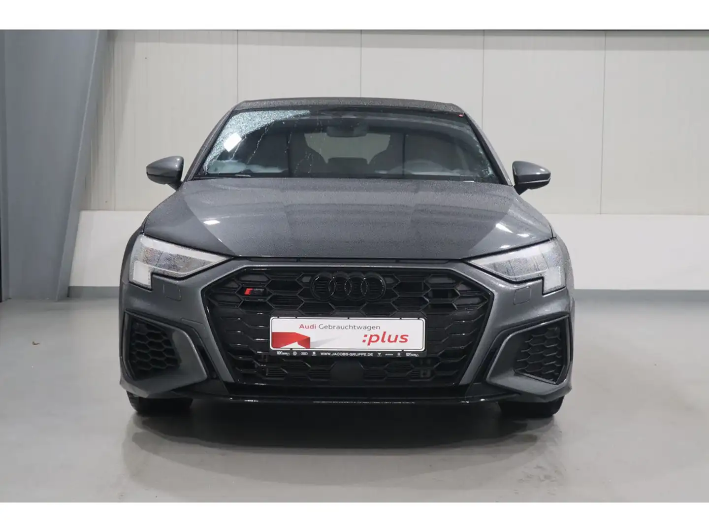 Audi S3 Sportback 2.0 TFSI quattro B&O*Pano*Matrix * Grau - 2