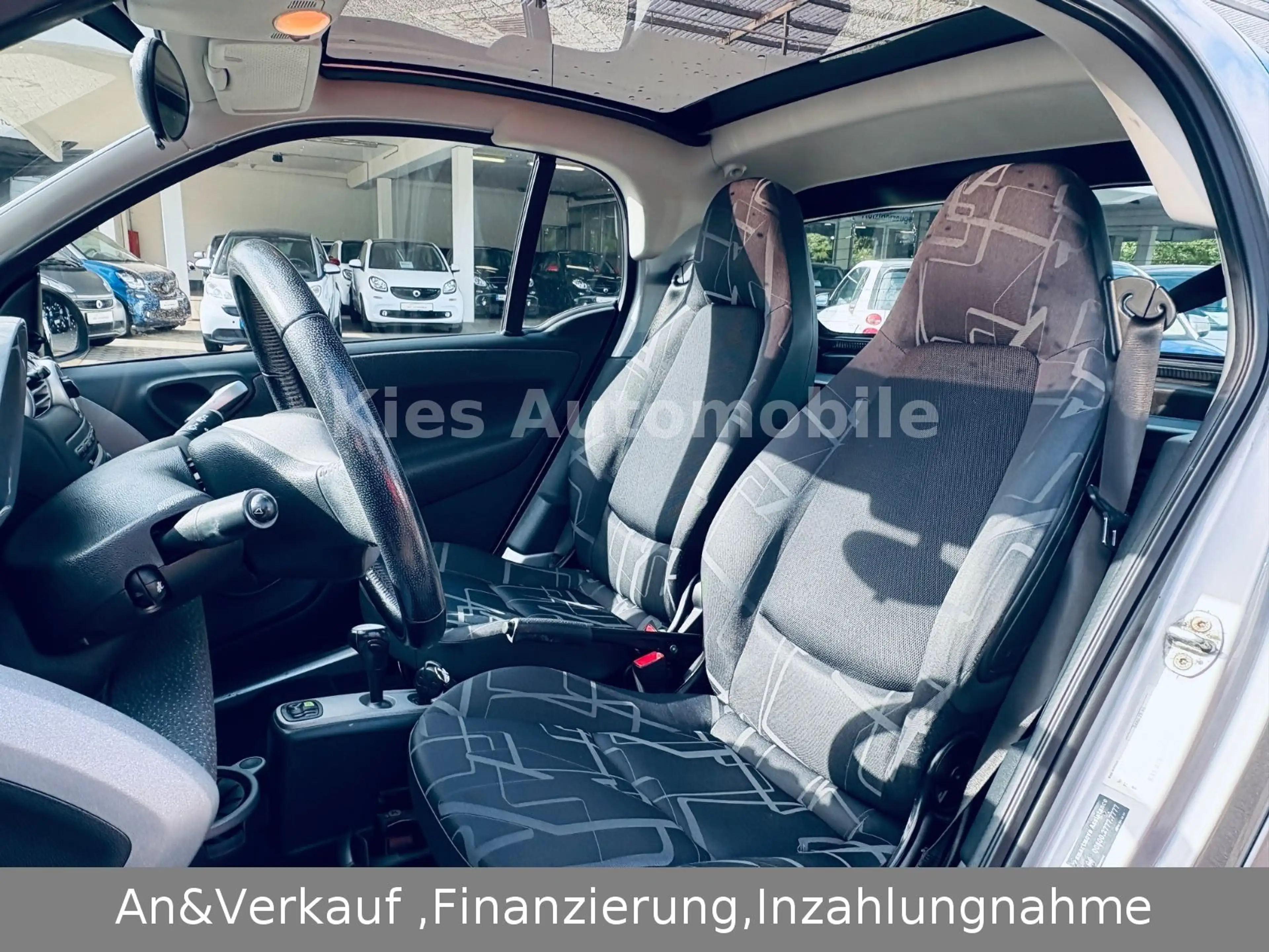 smart forTwo Passion AUTOM/SITZH/PANO/KUPPLUNG.NEU — photo 15