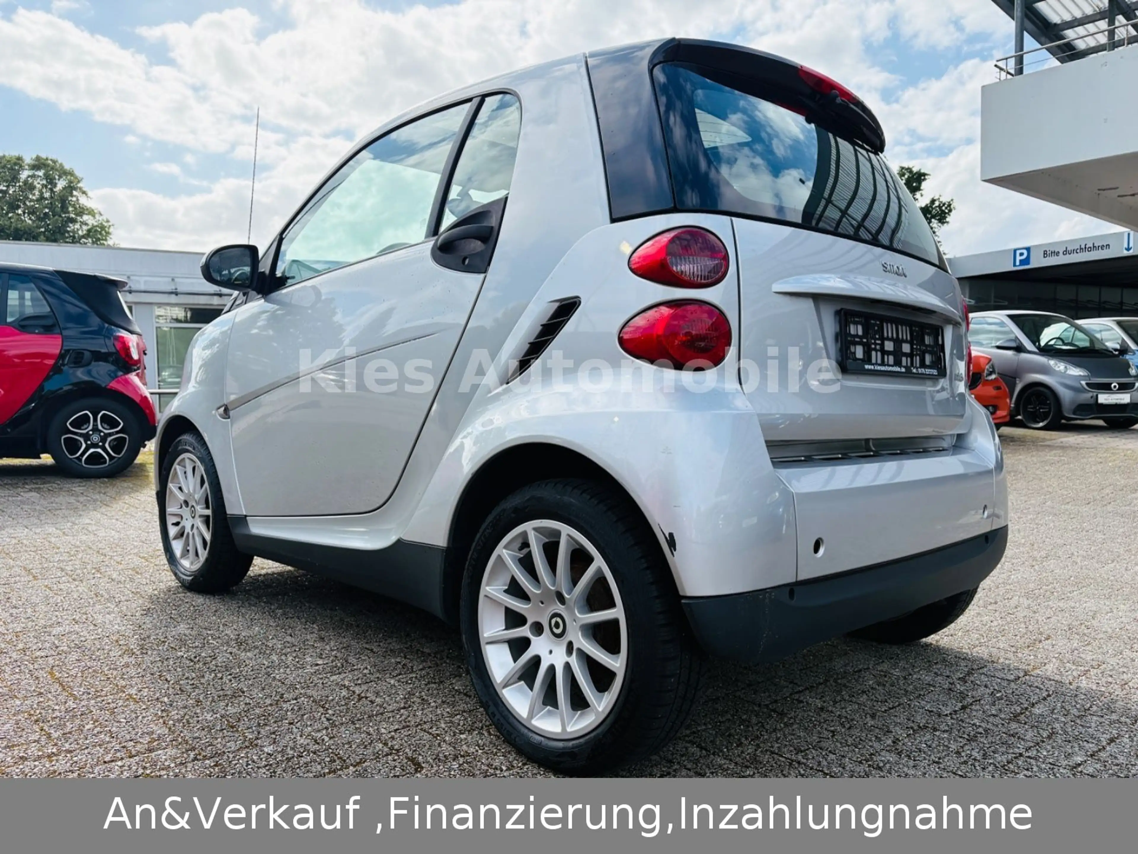 smart forTwo Passion AUTOM/SITZH/PANO/KUPPLUNG.NEU — photo 3