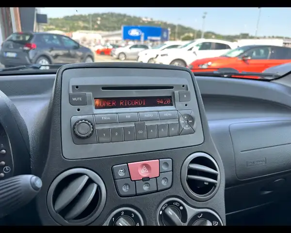 Fiat Panda view 10