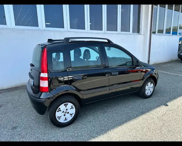 Fiat Panda view 3