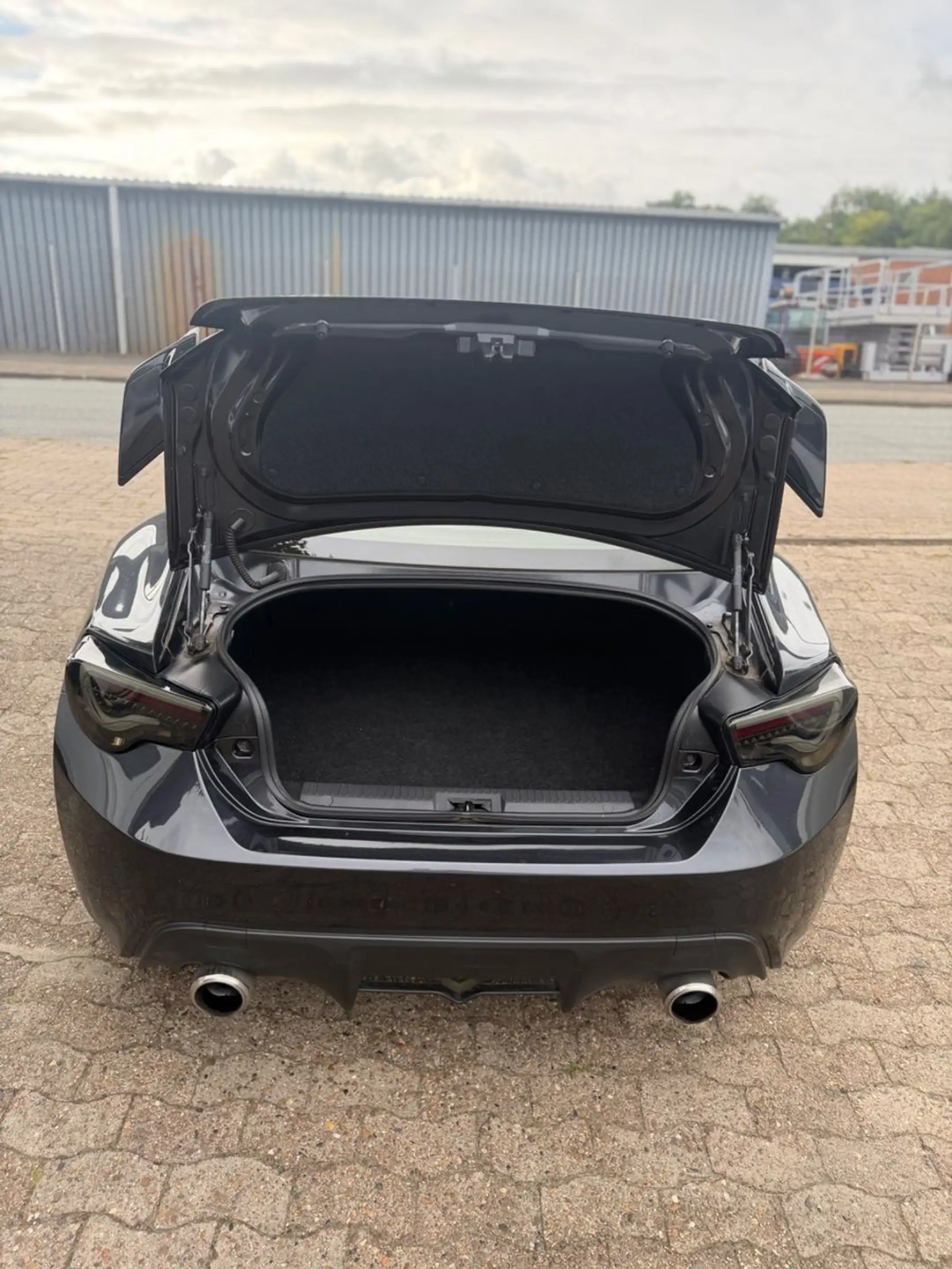 Toyota GT86 2,0-Liter-Vierzylinder-Boxermotor — photo 8