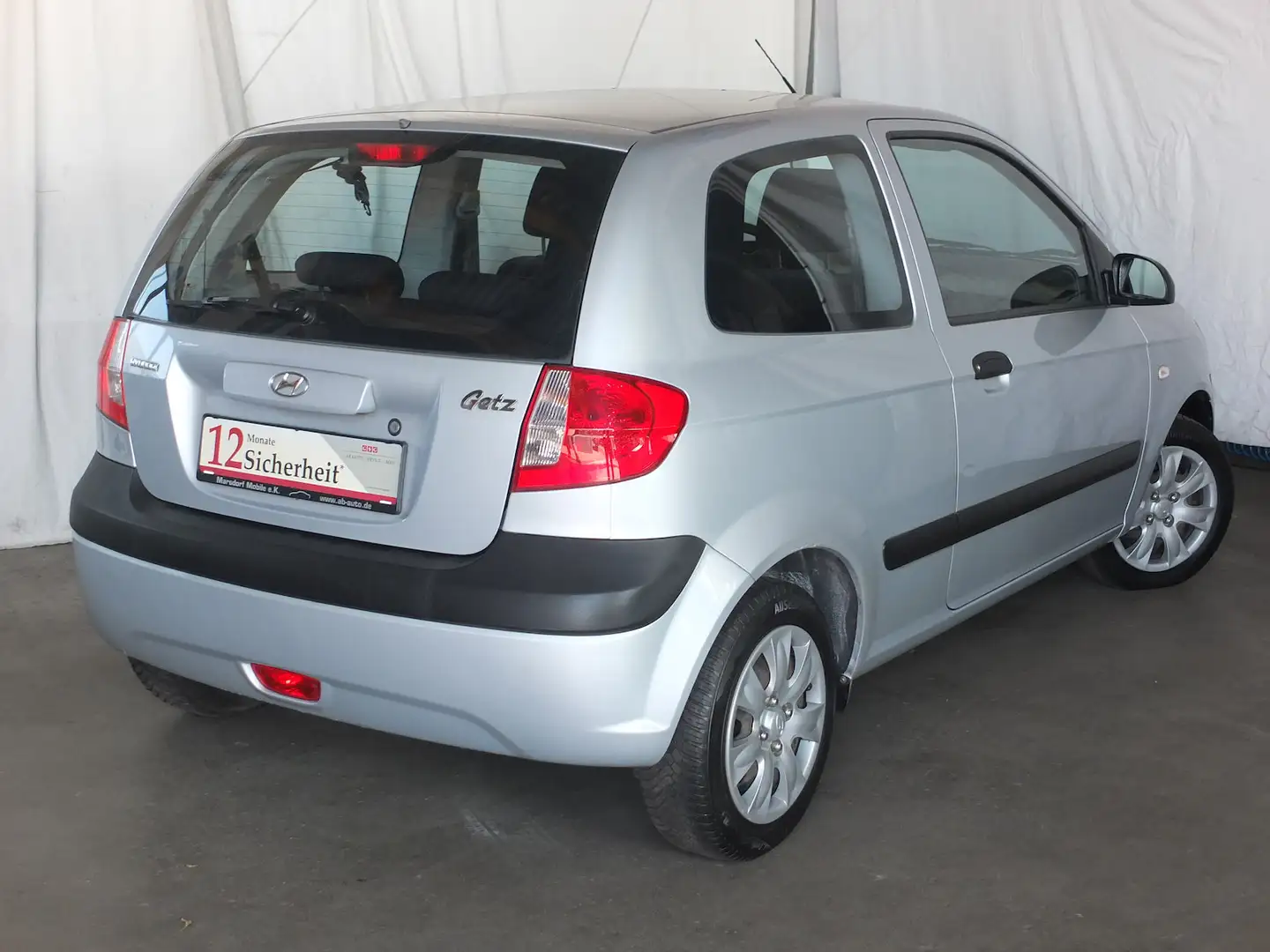 Hyundai Getz 1.1 WENIG KILOMETER TÜV 03-2027 Silber - 2