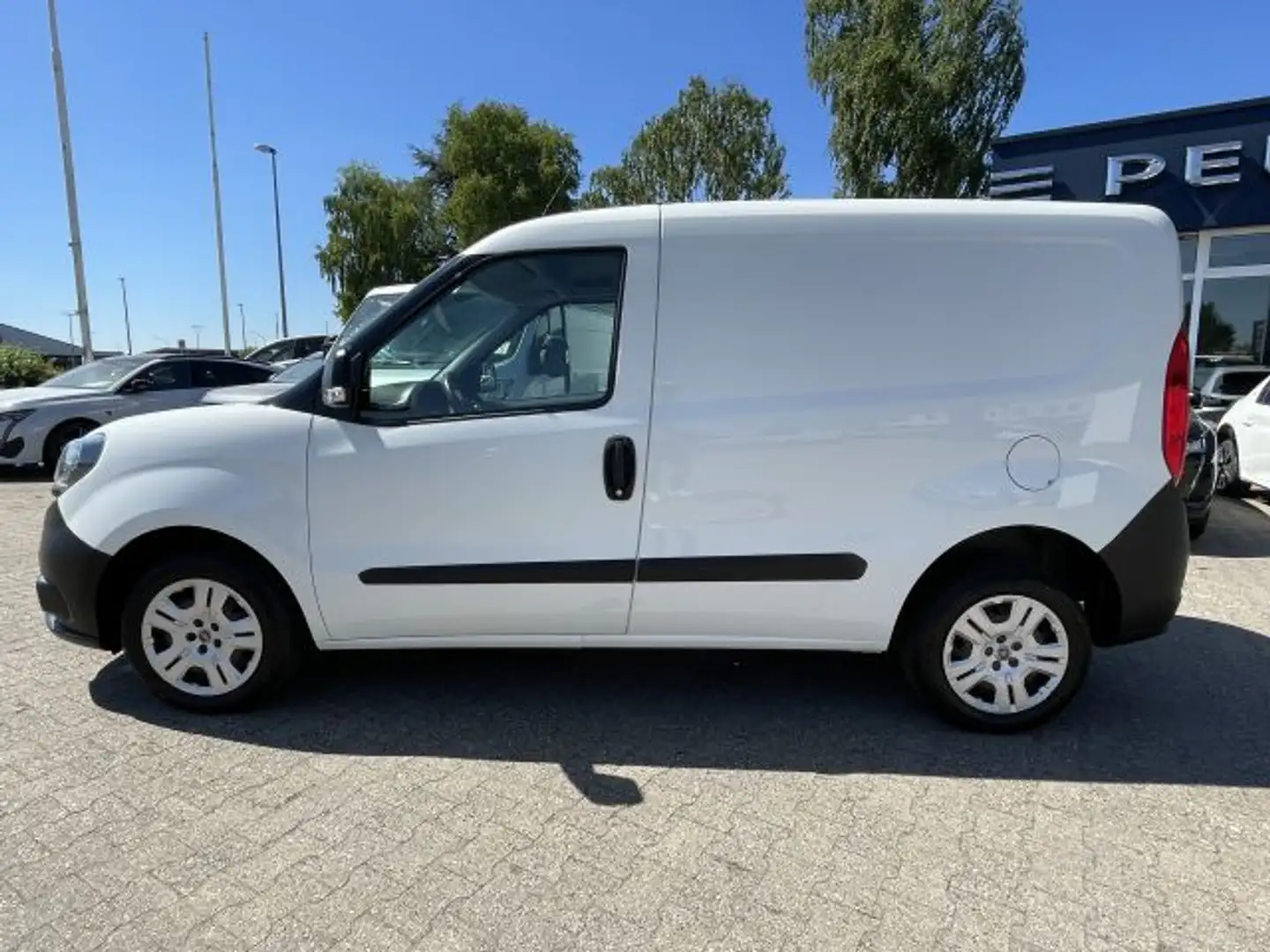 Fiat Cargo Weiß - 2