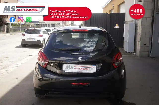 Peugeot 208 view 7