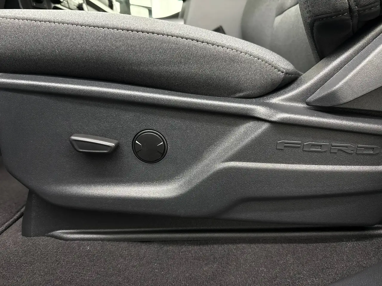 Ford F 350 снимка Ford F 350