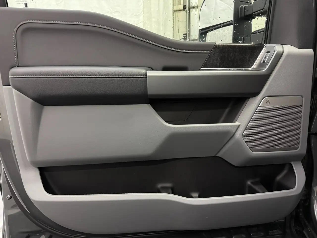 Ford F 350 снимка Ford F 350