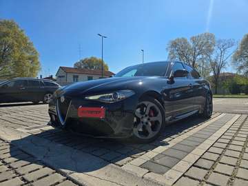 Veloce Q4