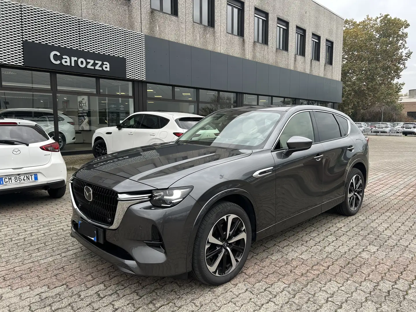 Mazda CX-60 CX-60 3.3 m-hybrid  Takumi  FULL Gris - 1