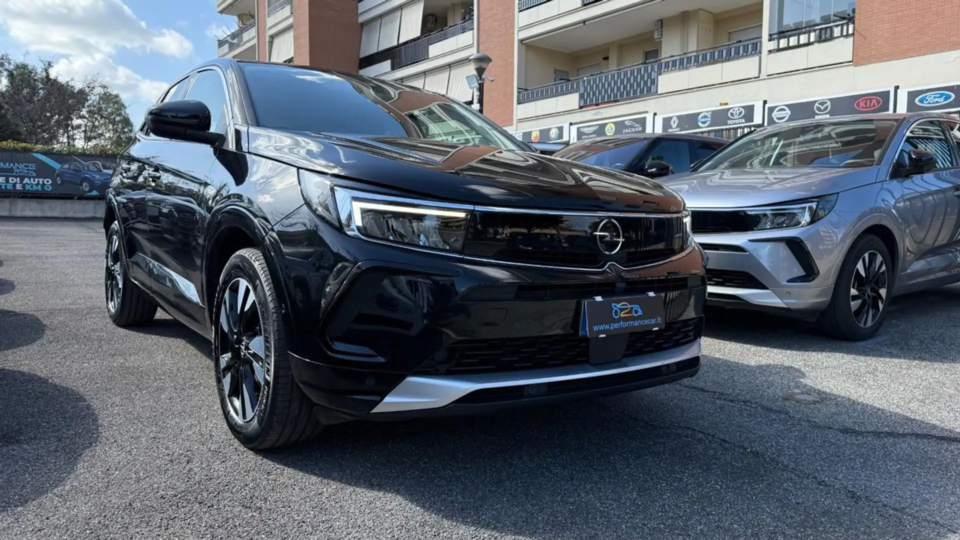 Opel Grandland 1.5 130CV DIESEL ECOTEC AUT. BUSINESS ELEGANCE Noir - 2