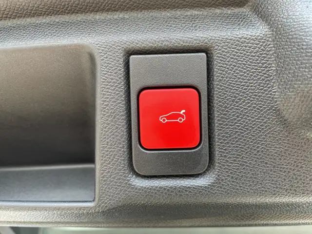 Opel Grandland view 17