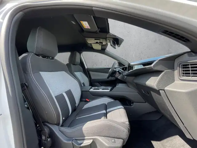 Opel Grandland view 13