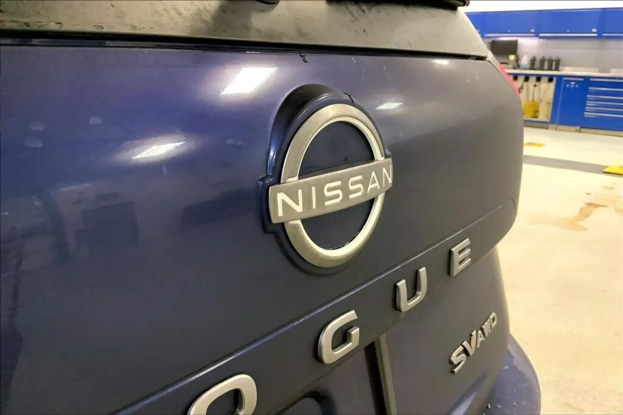 Nissan Rogue снимка Nissan Rogue