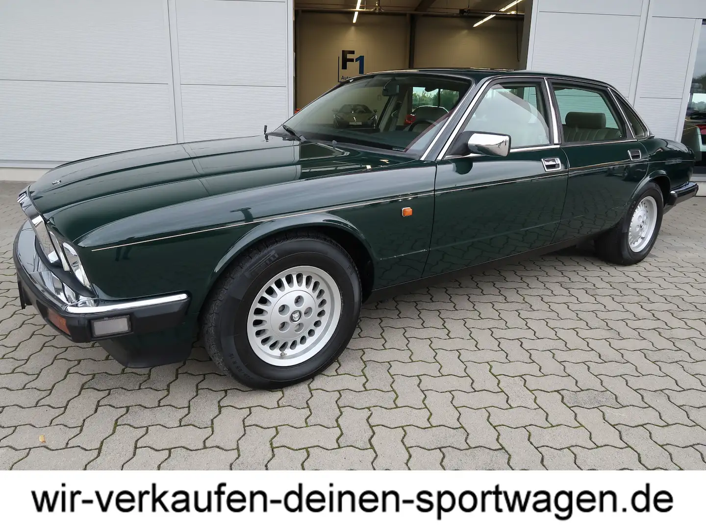 Jaguar XJ40 3.2 Oldtimer HU neu außergw. Zust. deut. Fzg. Verde - 2