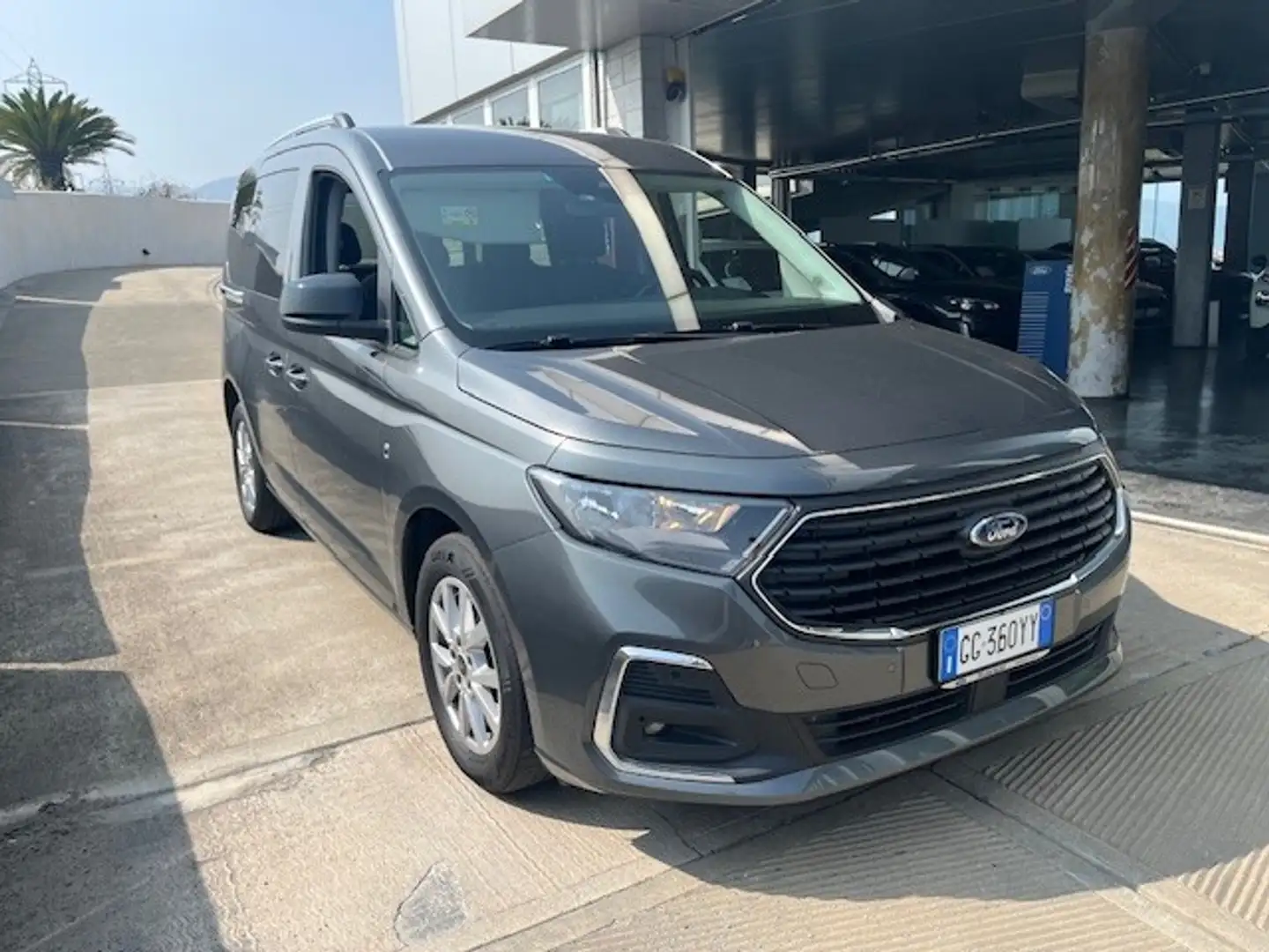 Ford Tourneo Connect Tourneo Connect 1.5 EcoBoost 114 CV Powershift Tit Grigio - 1