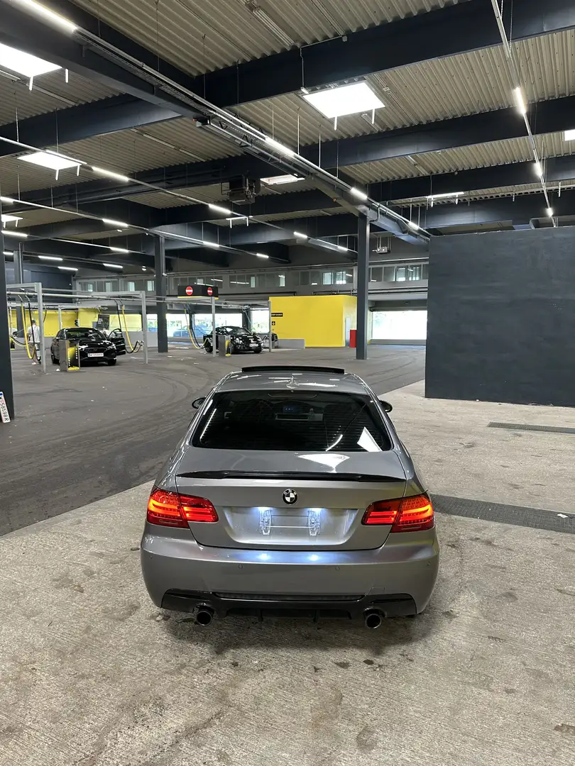 BMW 335 335i Coupé Österreich-Paket Aut. - 2