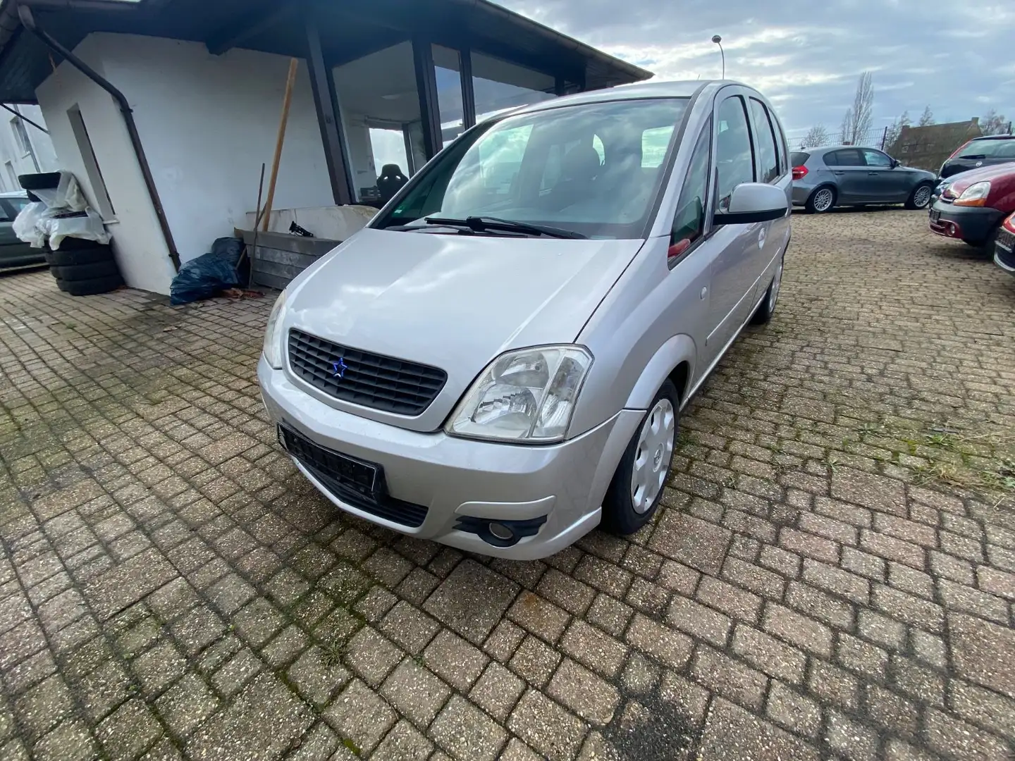 Opel Meriva Cosmo 1.4 TWINPORT, *TÜV NEU* Gris - 2
