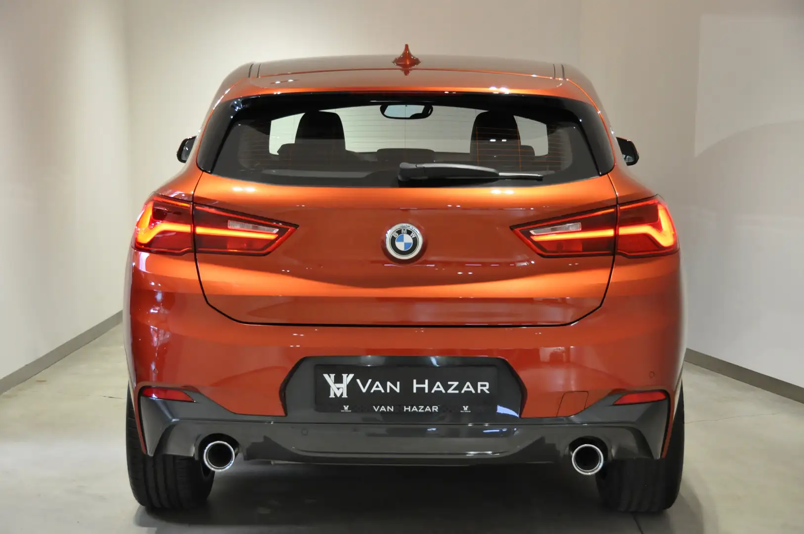 BMW X2 sDrive 2.0dAS M Sport GPS | LED | PDC | LEDER Orange - 2