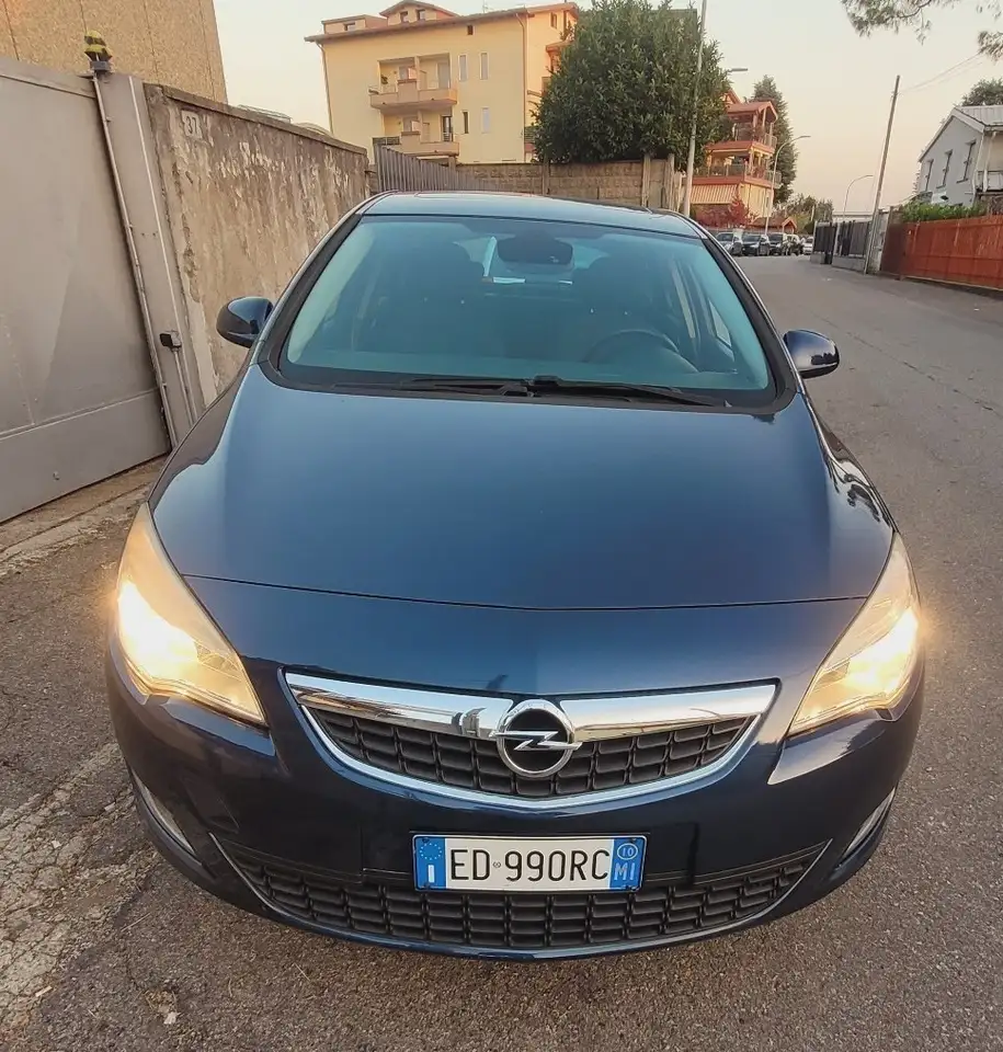 Opel Astra