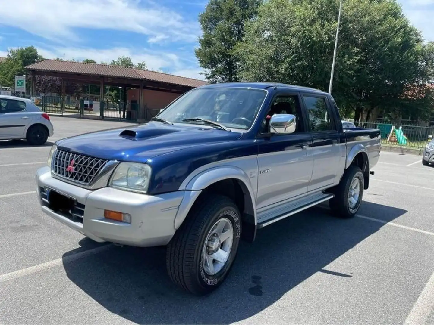 Mitsubishi L200 s.cab 2.5 tdi GLS 4wd 115cv - 1