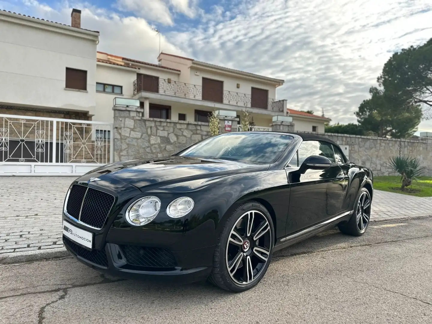 Bentley Continental GT Convertible V8 Negru - 2
