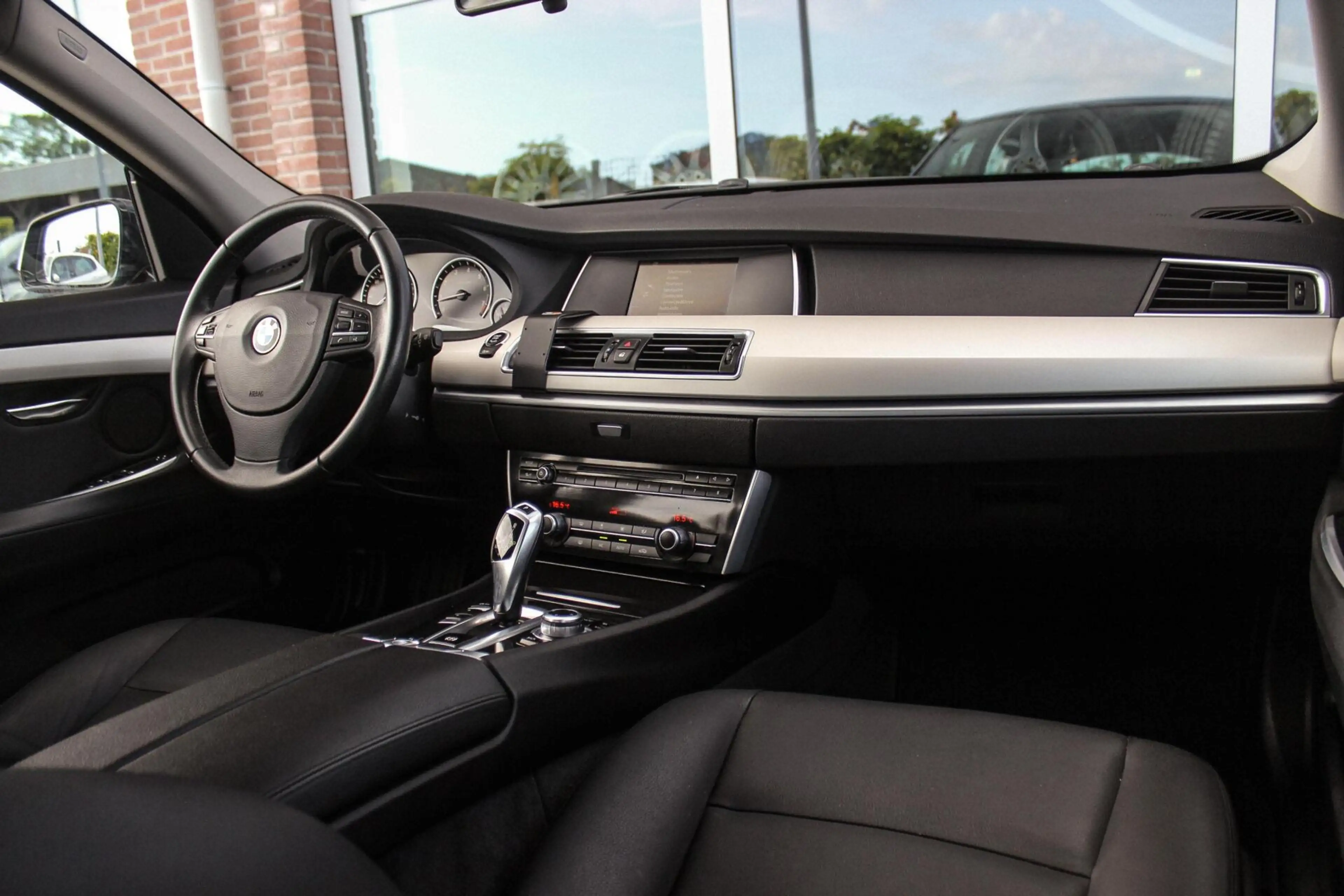 BMW 535 5-serie Gran Turismo 535i High Executive | NL auto — photo 12
