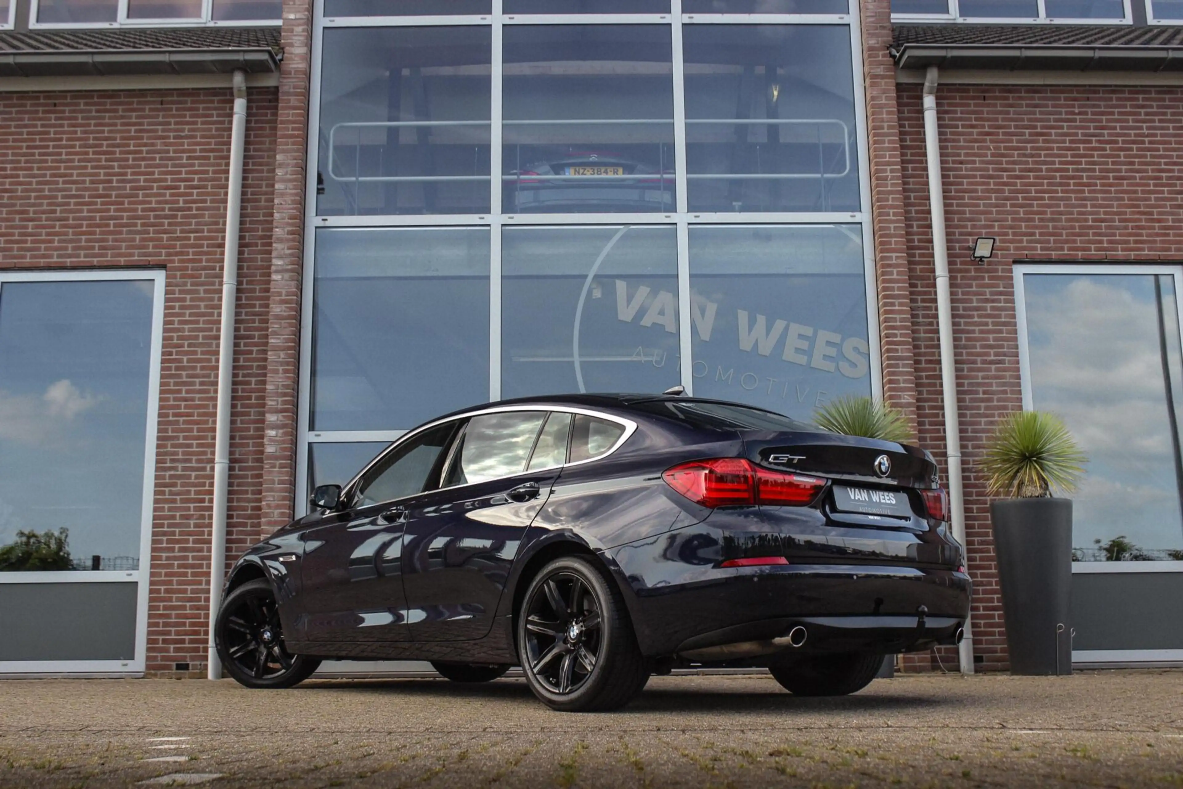 BMW 535 5-serie Gran Turismo 535i High Executive | NL auto — photo 4