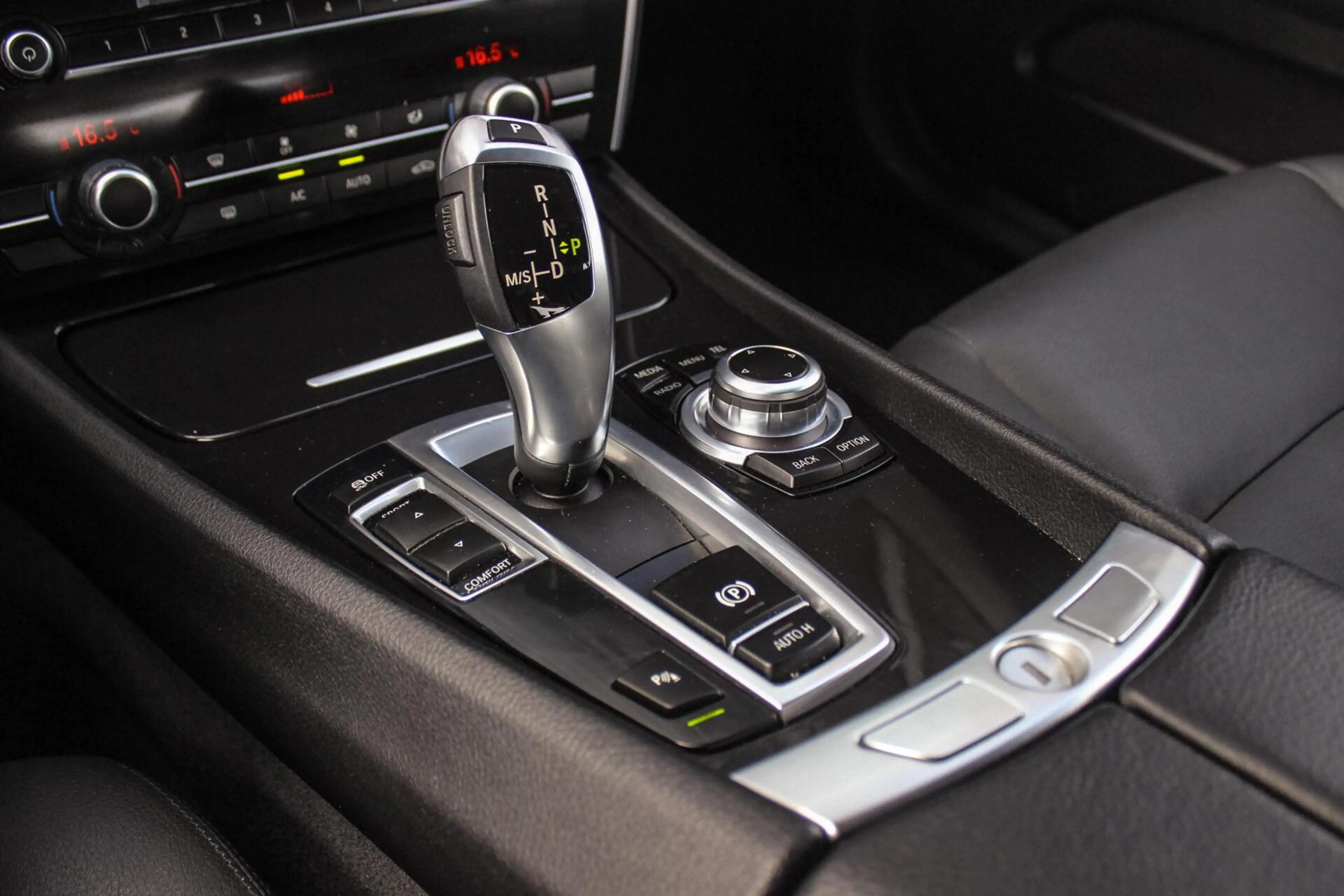 BMW 535 5-serie Gran Turismo 535i High Executive | NL auto — photo 28