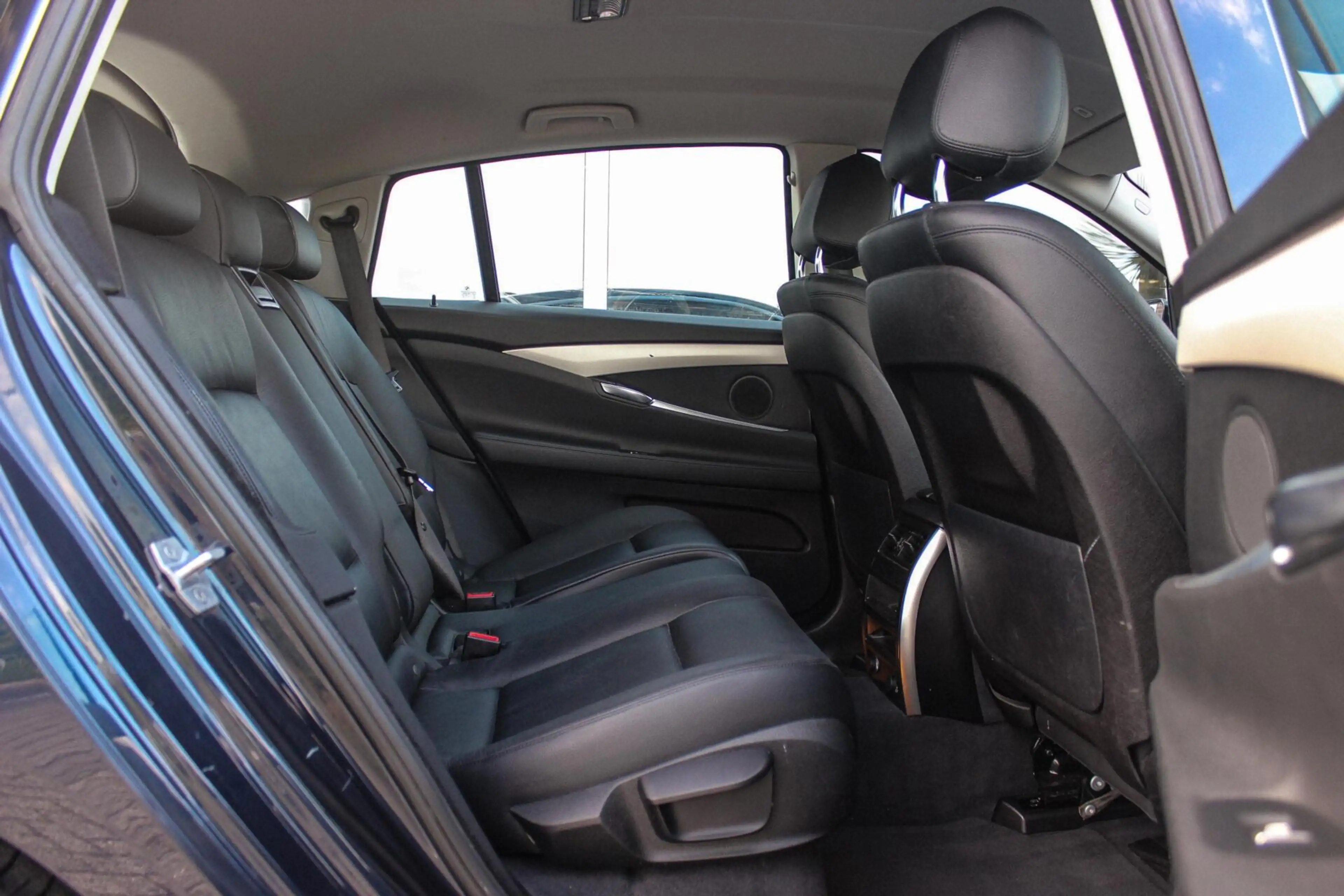 BMW 535 5-serie Gran Turismo 535i High Executive | NL auto — photo 19